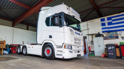 20260329-Tom-Holding-00293